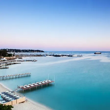 Appartement T1, Piscine, Tennis, Wifi, 5min Mer, Juan-les-pins Antibes